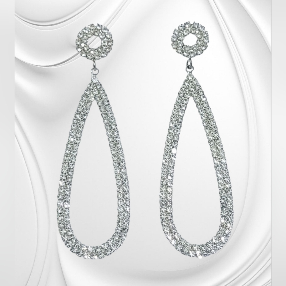 Elegant Long Clear Crystal Teardrop Earrings New